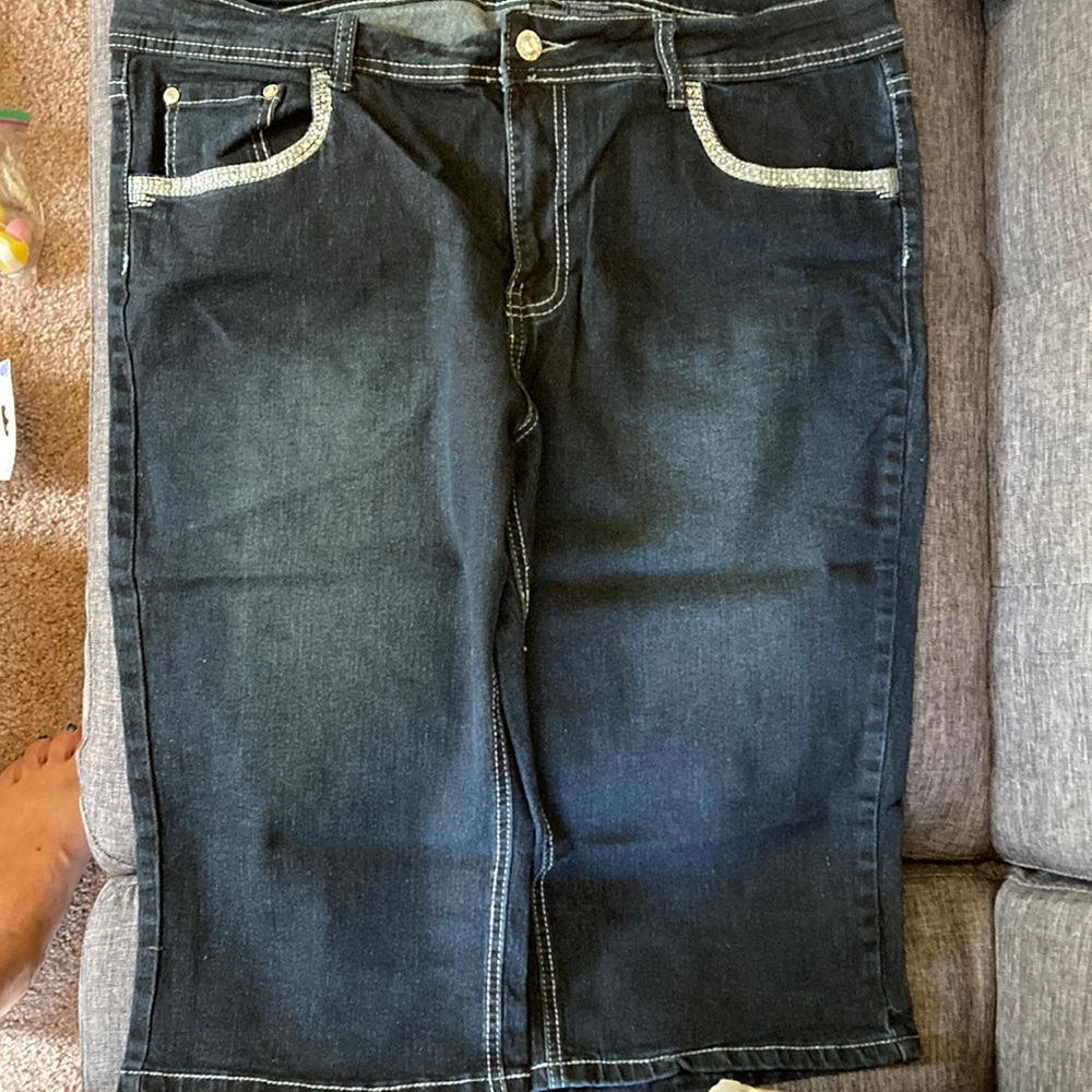 Womens Bermuda shorts